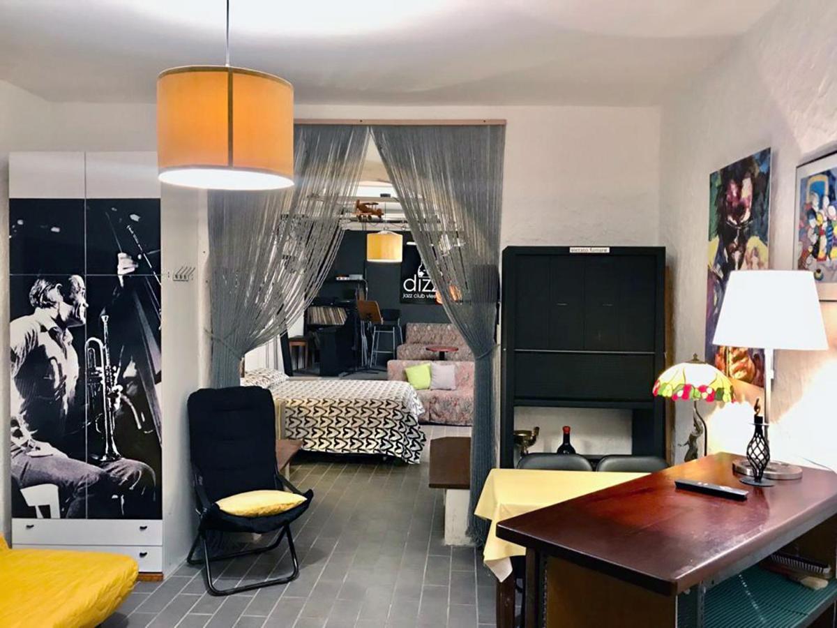 Alloggio Vieste Centro - Dizzy Studio Home Bagian luar foto